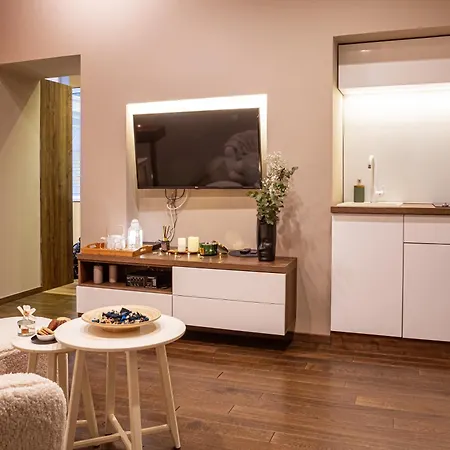 Venus With Jacuzzi And Sauna - Center * Belgrade